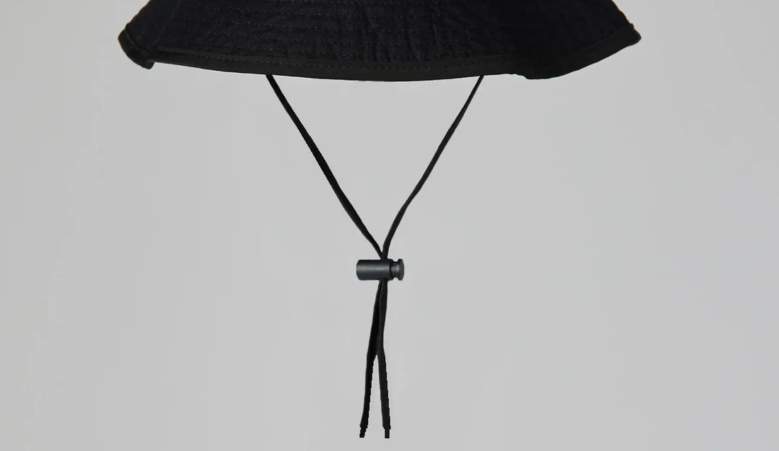 Aussie Drawstring & Toggle
