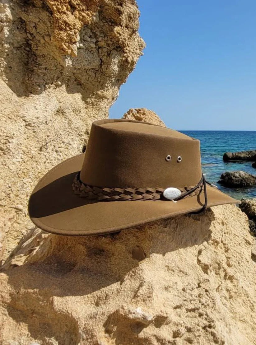 Aussie Drawstring & Toggle